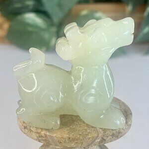 Chinese Jade Foo Dog Pixiu Figurine Carved Mythical Animal Figure Statue Vintage